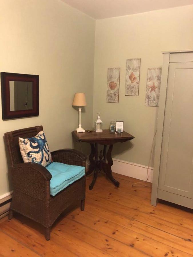 Fisherman'S Daughter B&B Mahone Bay Bagian luar foto