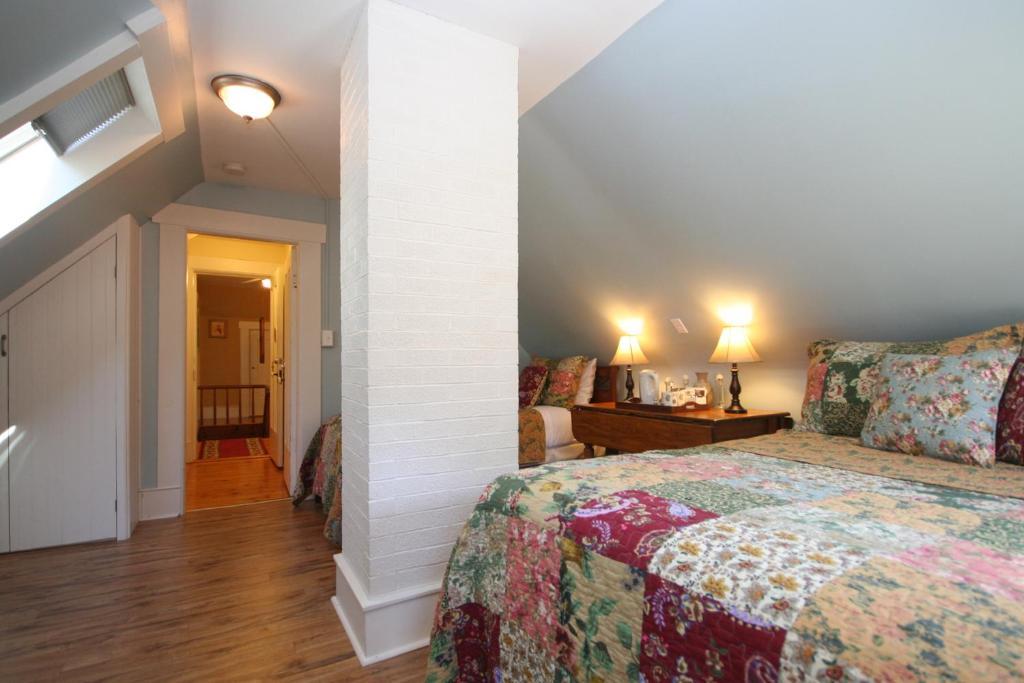 Fisherman'S Daughter B&B Mahone Bay Ruang foto