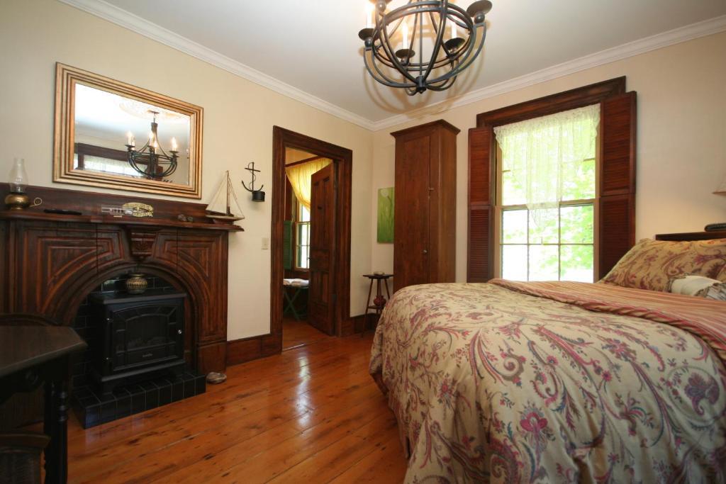 Fisherman'S Daughter B&B Mahone Bay Ruang foto
